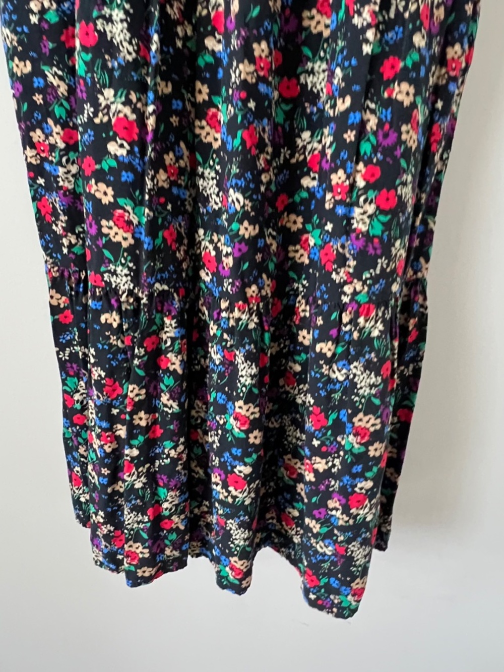 GAP Floral Smocked Midi Dress Women's L Black Sleeveless Cottagecore Boho Rayon - Picture 4 of 12